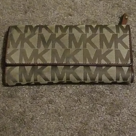 Handbag & wallet - Picture 4 of 5